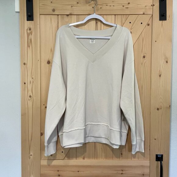 NEW 16-18 XL Women's Oversized V-neck Sweatshirt - Picture 1 of 2